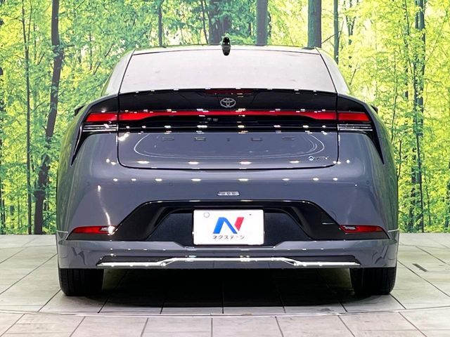 TOYOTA PRIUS 4WD 2023