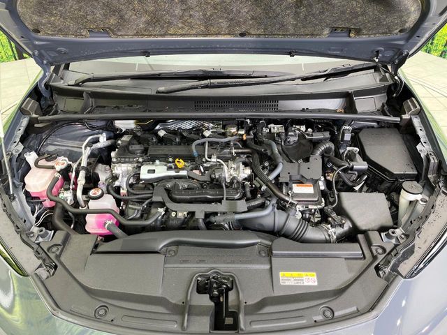 TOYOTA PRIUS 4WD 2023