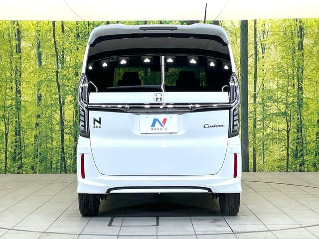 HONDA N BOX CUSTOM 2020