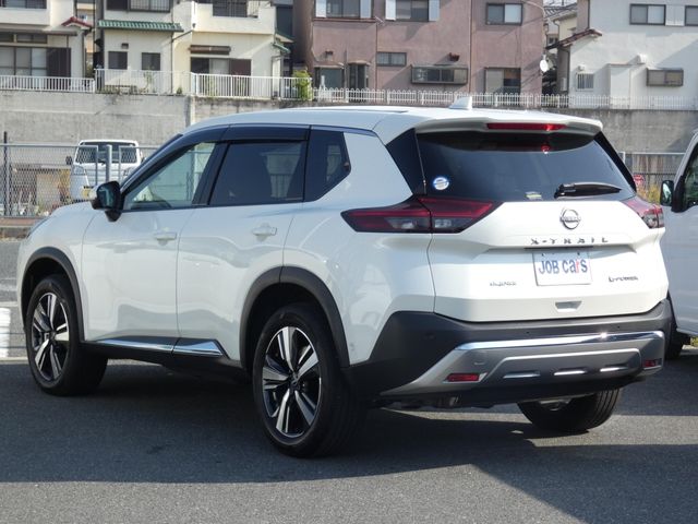 NISSAN X-TRAIL HYBRID 4WD 2024