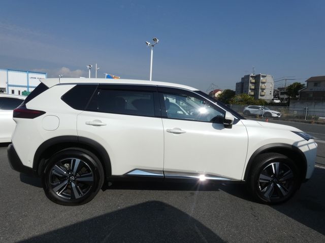 NISSAN X-TRAIL HYBRID 4WD 2024