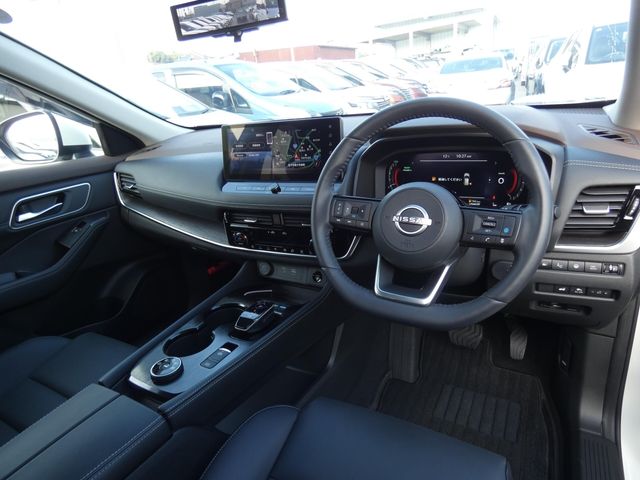 NISSAN X-TRAIL HYBRID 4WD 2024