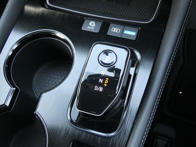 NISSAN X-TRAIL HYBRID 4WD 2024