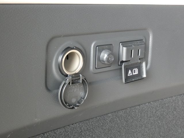 NISSAN X-TRAIL HYBRID 4WD 2024