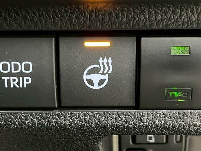 TOYOTA RAV4 4WD 2023