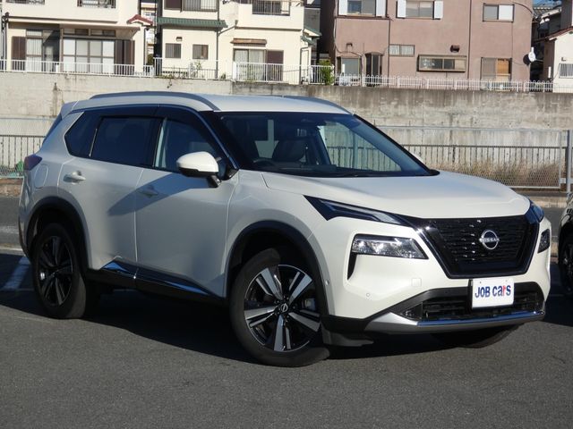 NISSAN X-TRAIL HYBRID 2WD 2023