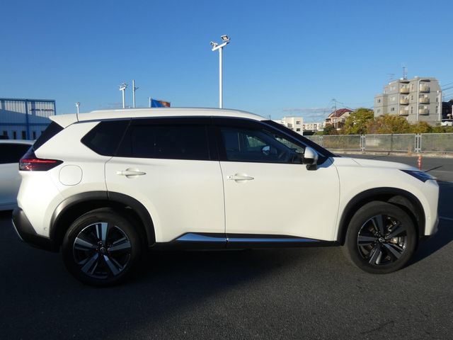 NISSAN X-TRAIL HYBRID 2WD 2023
