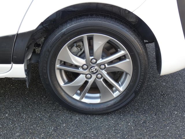 TOYOTA SIENTA HYBRID 2020