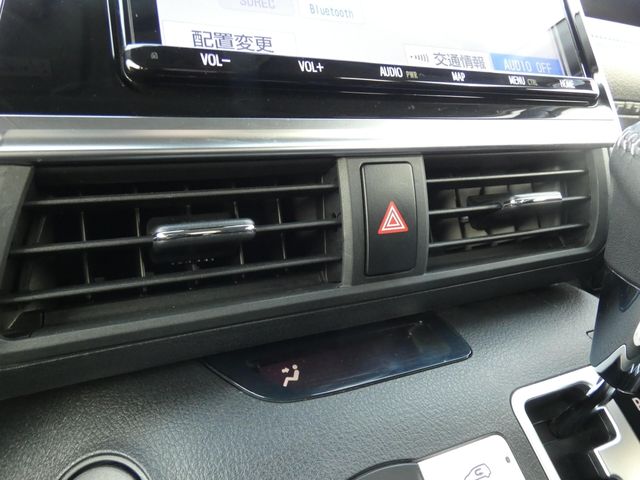 TOYOTA SIENTA HYBRID 2020