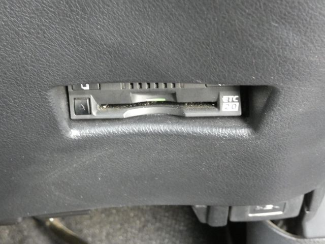 TOYOTA SIENTA HYBRID 2020