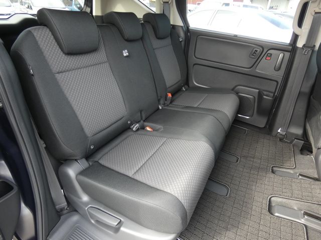 HONDA FREED plus HYBRID 4WD 2023