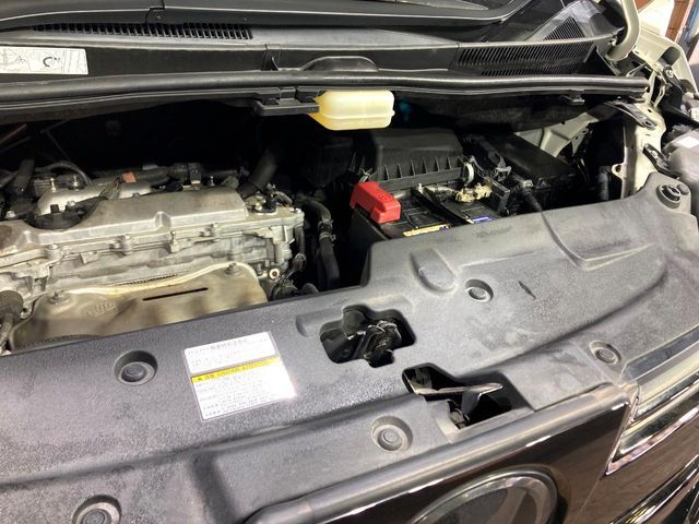 TOYOTA VELLFIRE 2017