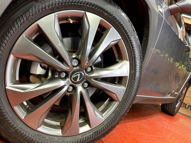 TOYOTA LEXUS UX250h 2019