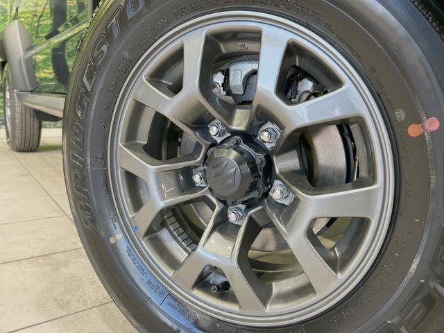 SUZUKI JIMNY NOMADE 2025