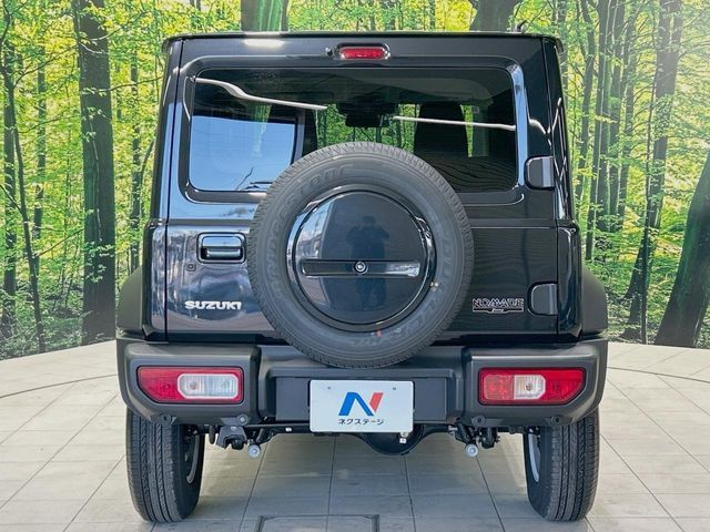 SUZUKI JIMNY NOMADE 2025