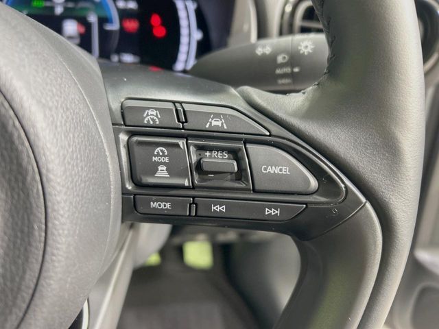 TOYOTA YARIS CROSS HYBRID 2025