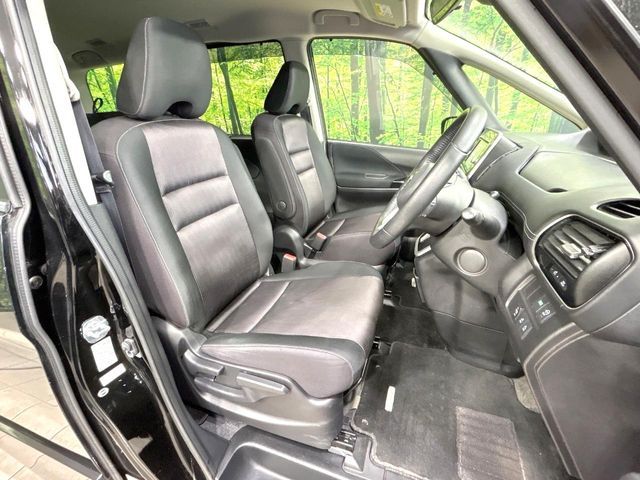 NISSAN SERENA  S-HYBRID 2017