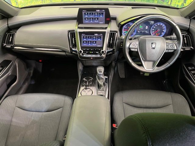 TOYOTA CROWN sedan hybrid 2019