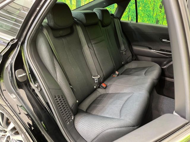 TOYOTA CROWN sedan hybrid 2019