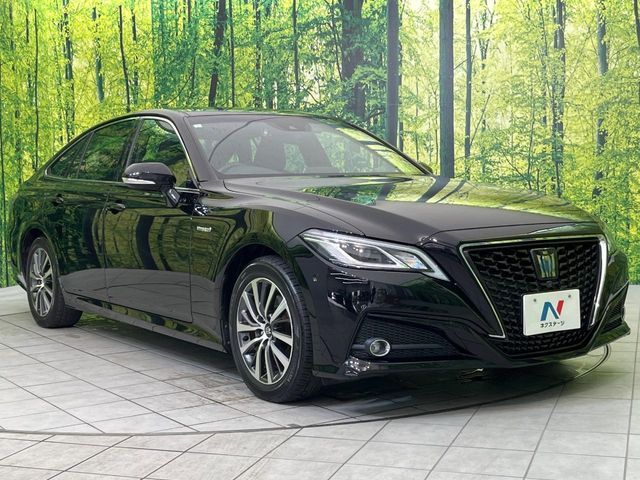 TOYOTA CROWN sedan hybrid 2019