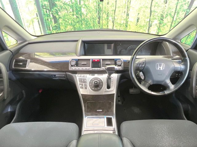HONDA ELYSION PRESTIGE 2011