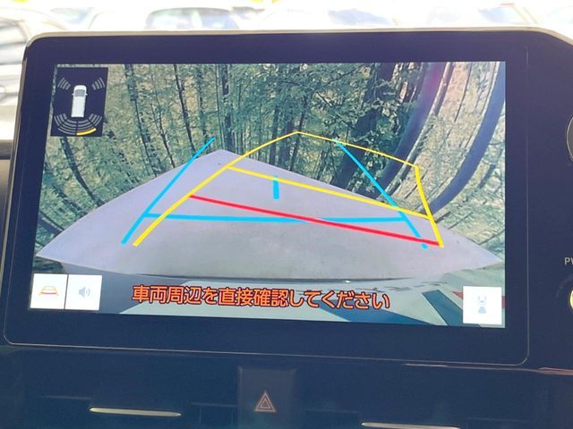 TOYOTA VOXY HYBRID 2022