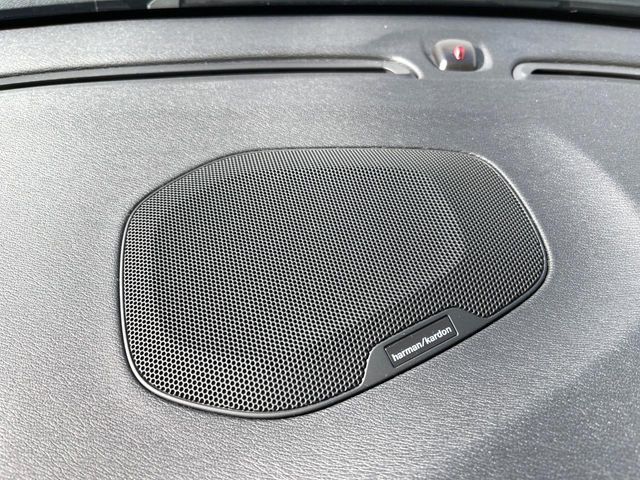 VOLVO VOLVO V40 2016