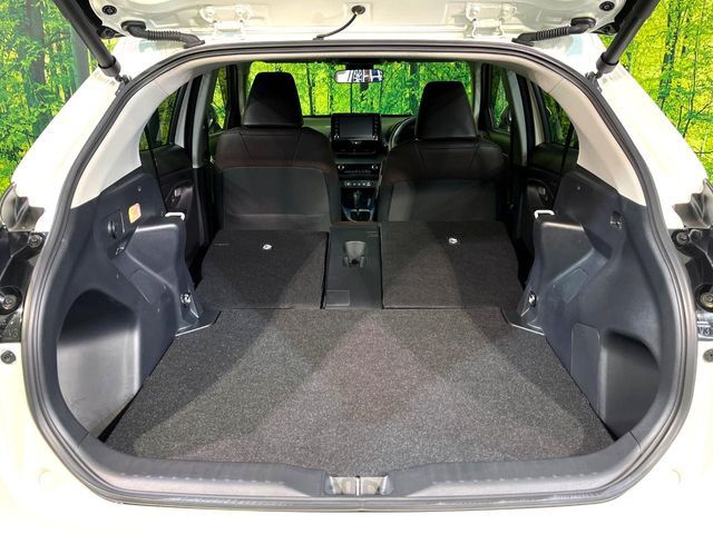 TOYOTA YARIS CROSS HYBRID 2021