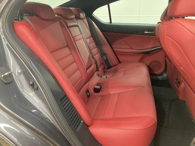 TOYOTA LEXUS IS300h 2021