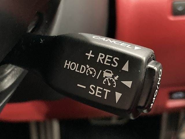 TOYOTA LEXUS IS300h 2021