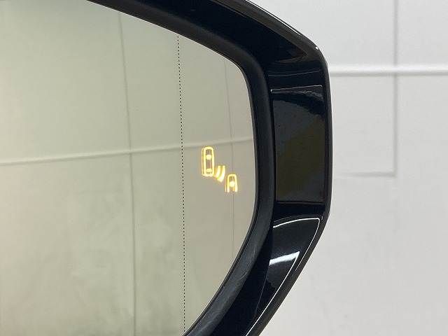 TOYOTA LEXUS IS300h 2021