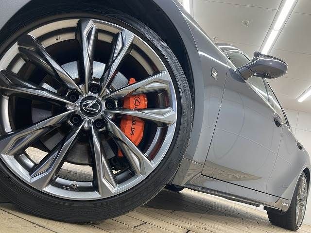 TOYOTA LEXUS IS300h 2021