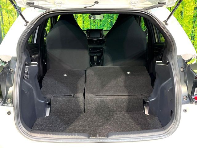 TOYOTA YARIS HYBRID 2022