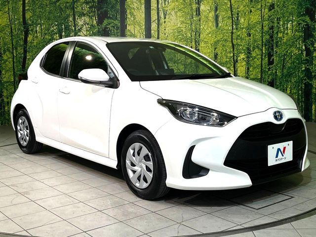TOYOTA YARIS HYBRID 2022