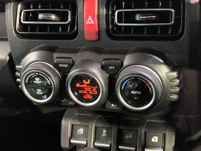 SUZUKI JIMNY NOMADE 2025