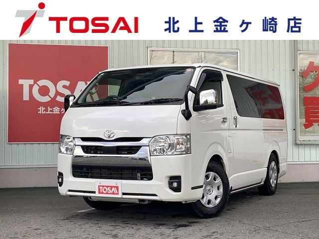 TOYOTA HIACE van 4WD 2022