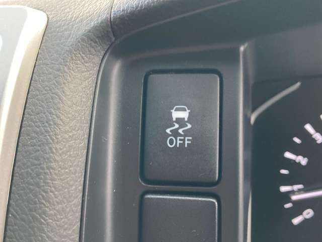 TOYOTA HIACE van 4WD 2022