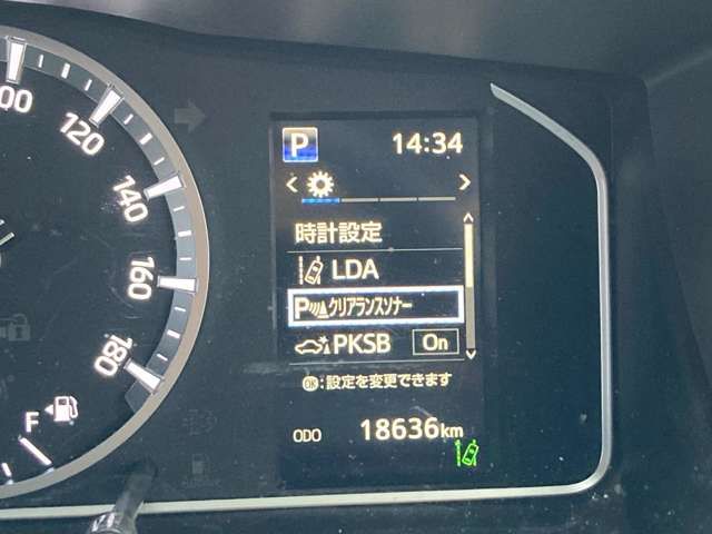 TOYOTA HIACE van 4WD 2022