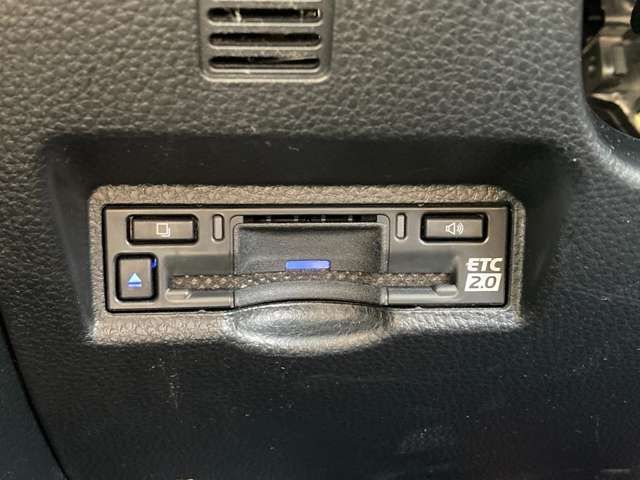 TOYOTA NOAH HYBRID 4WD 2024