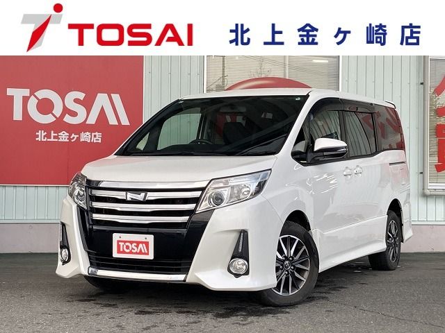 TOYOTA NOAH 4WD 2015