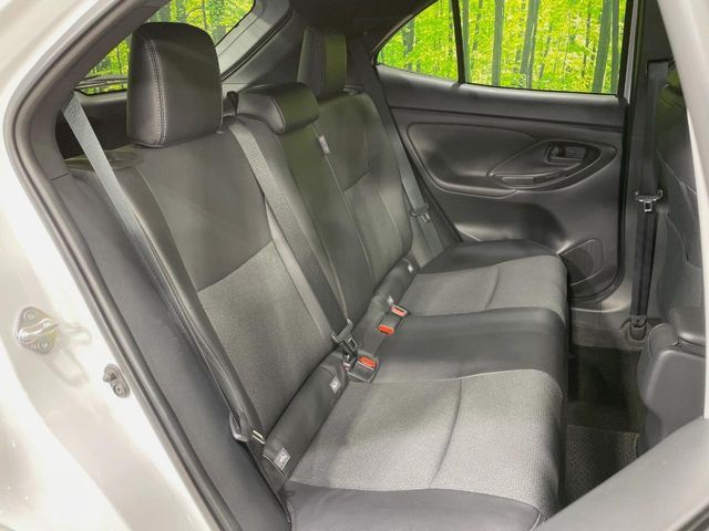 TOYOTA YARIS CROSS HYBRID 2025