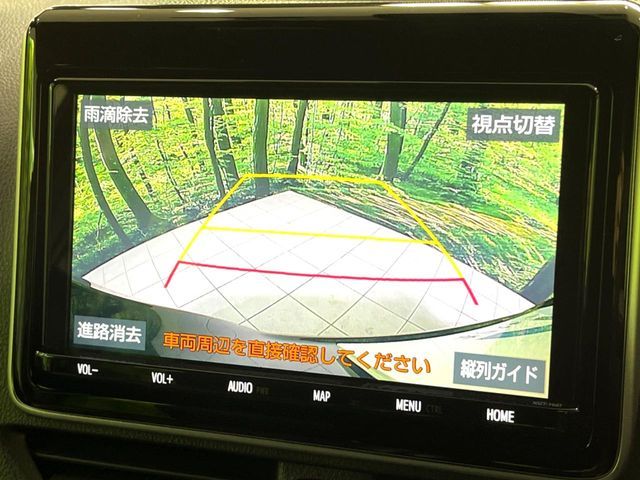 TOYOTA VOXY HYBRID 2021