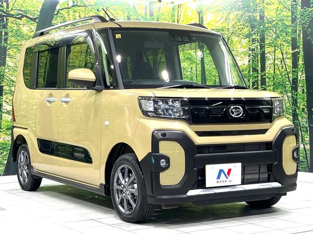 DAIHATSU TANTO FAN CROSS 4WD 2023