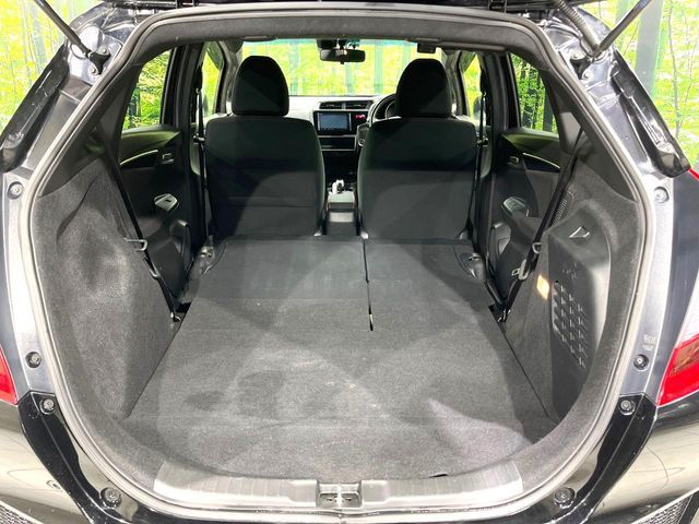 HONDA FIT HYBRID 2015