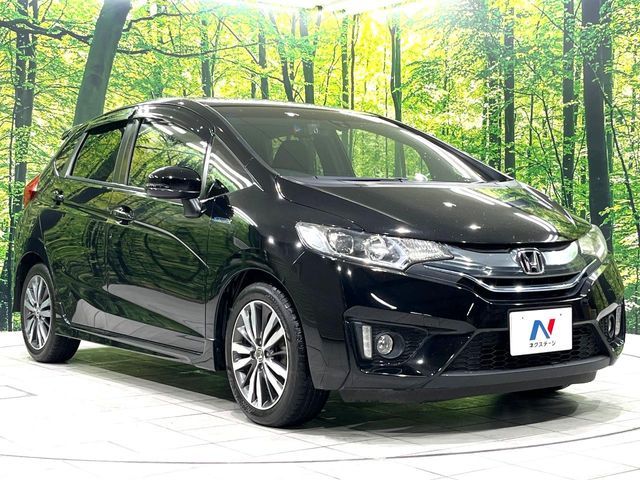 HONDA FIT HYBRID 2015
