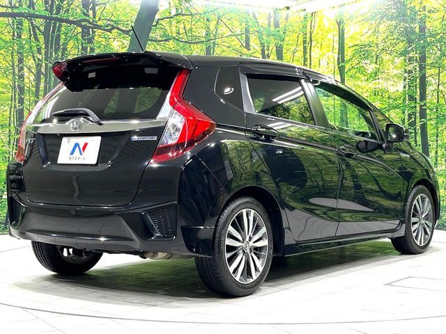 HONDA FIT HYBRID 2015