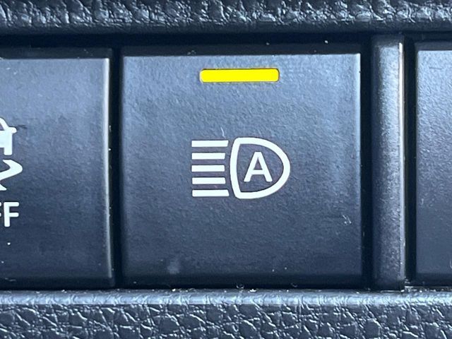 TOYOTA HARRIER HYBRID 2020