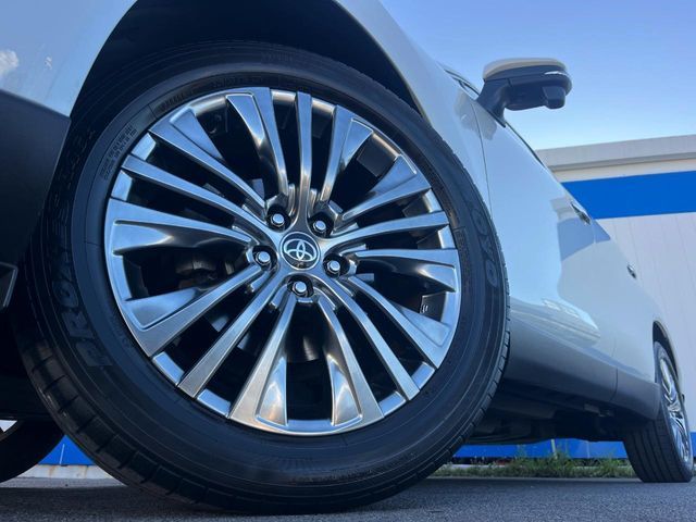 TOYOTA HARRIER HYBRID 2020