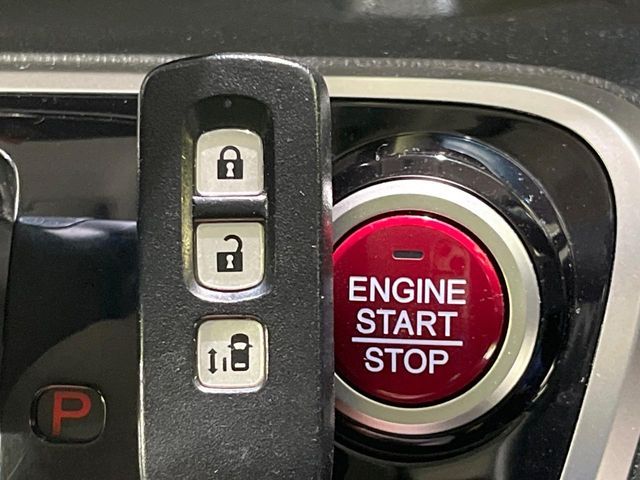 HONDA N BOX CUSTOM 2017