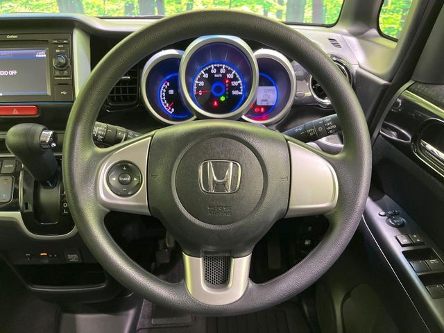 HONDA N BOX CUSTOM 2017